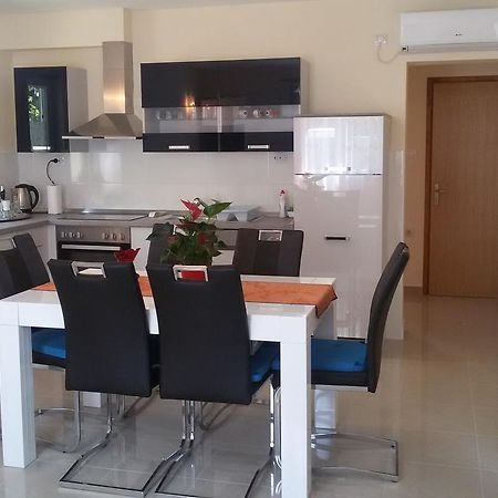 Apartment Anita Vodice Dış mekan fotoğraf