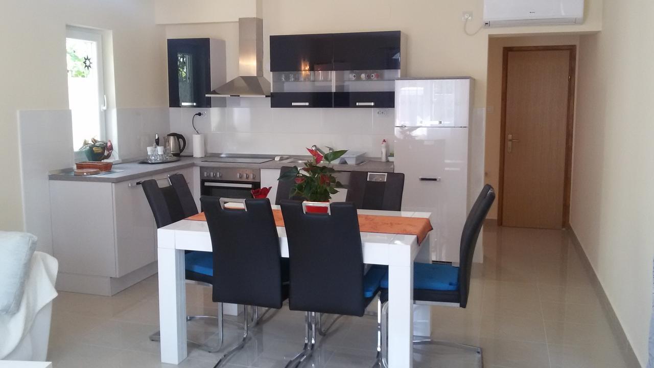 Apartment Anita Vodice Dış mekan fotoğraf